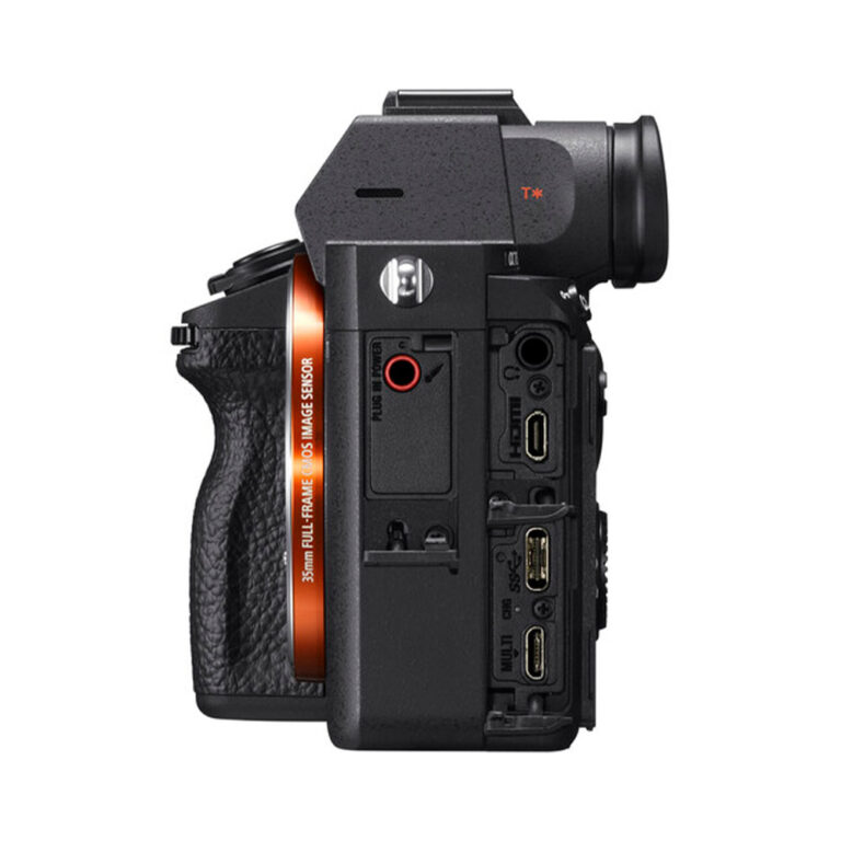SONY α7 iii MIRRORLESS CAMERA - Image 3